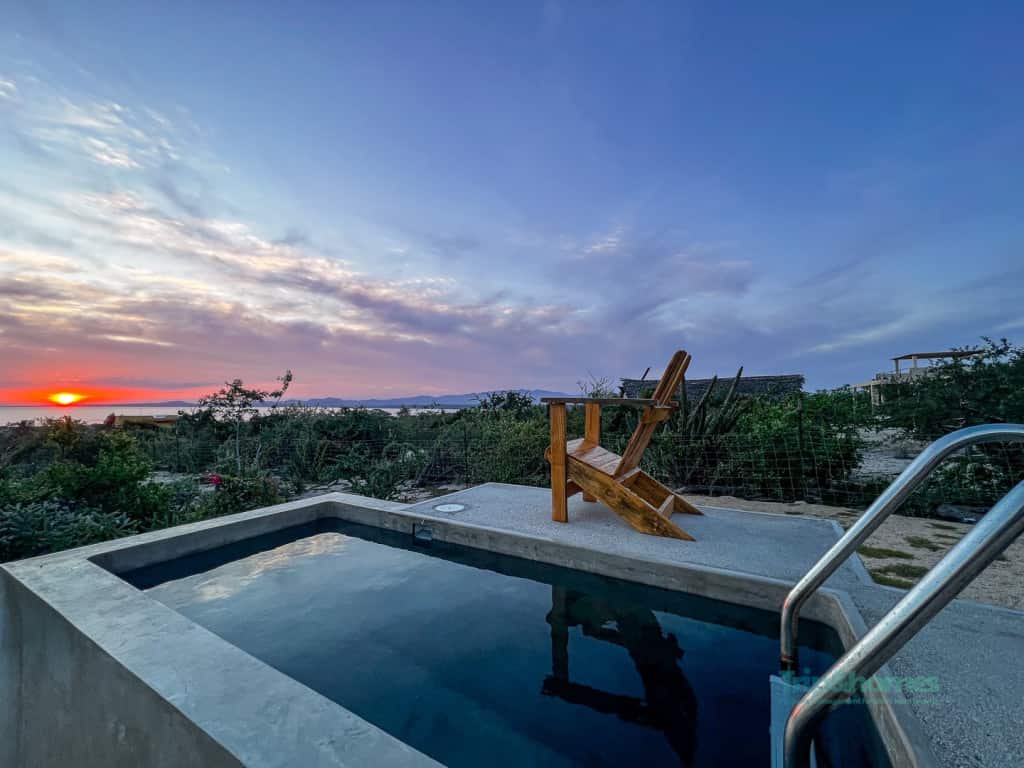 1BR loft with dream views perfect for couples 4