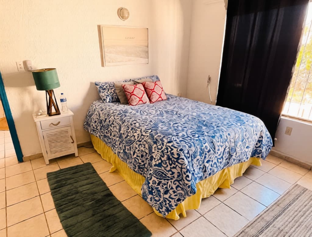 Casa Azul – Charming 1-Bedroom Retreat Just One Block from the Malecón